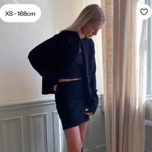 NWOT Djerf Avenue KNITTED MINI SKIRT BLACK Small